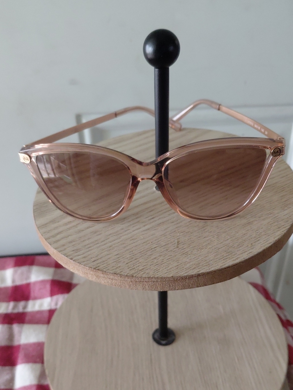 Michael Kors Stylish Pink Cat-Eye Sunglasses